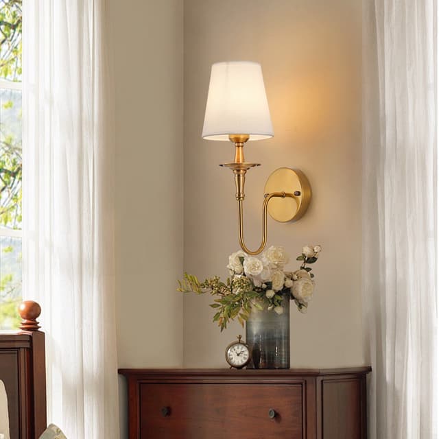 Supplier photo of Retro Gold-bronze Wall Lamp American Minimalist Style